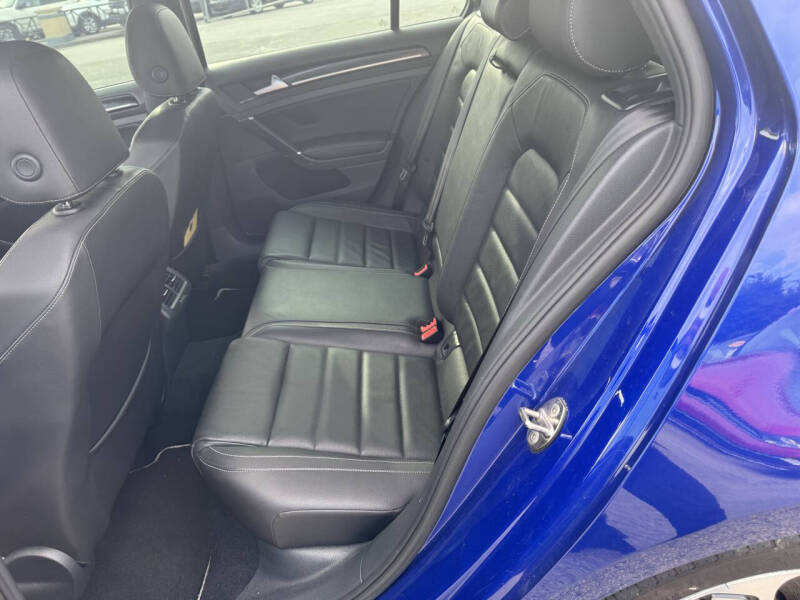 2016 Volkswagen Golf R 4Motion
