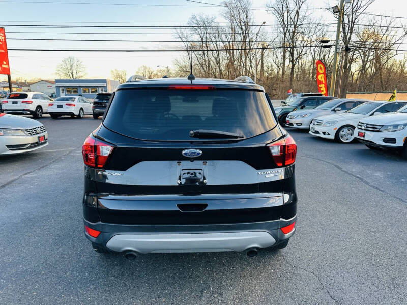 2019 Ford Escape Titanium