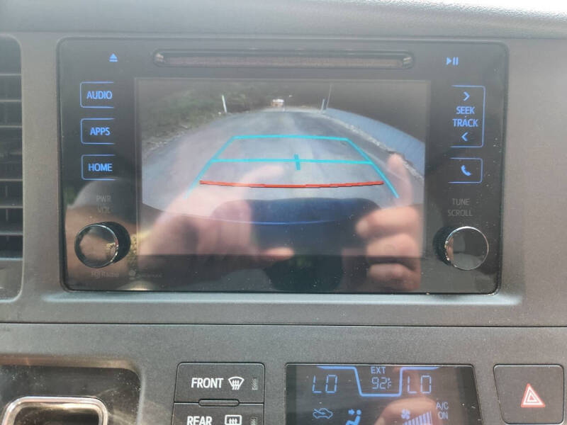 2015 Toyota Sienna LE 7-Passenger