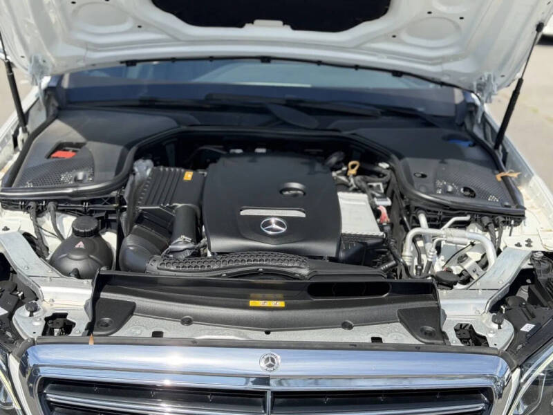 2019 Mercedes-Benz E-Class E 300