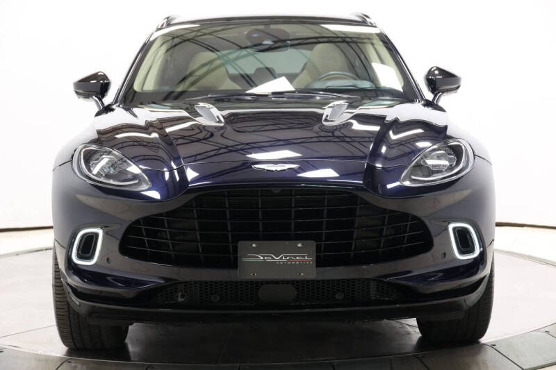 2021 Aston Martin DBX
