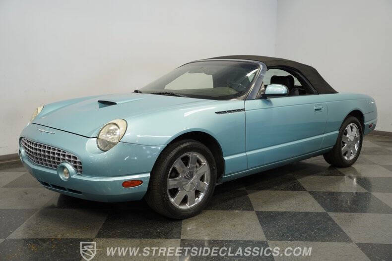 2002 Ford Thunderbird Deluxe
