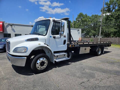 2020 Freightliner M2 106