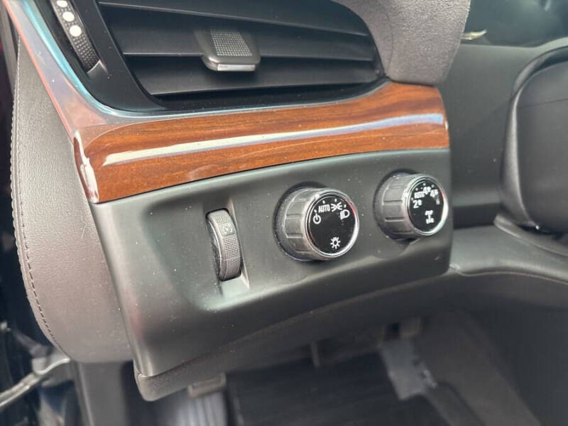 2019 Cadillac Escalade Luxury