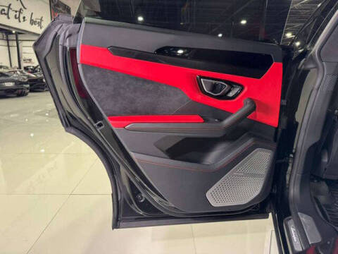 2022 Lamborghini Urus