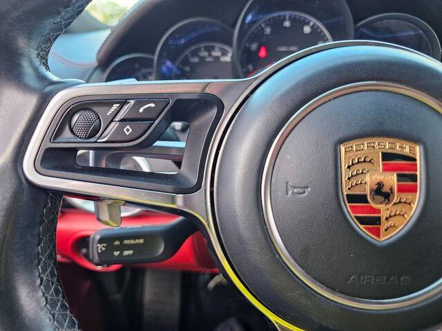 2017 Porsche Cayenne Platinum Edition