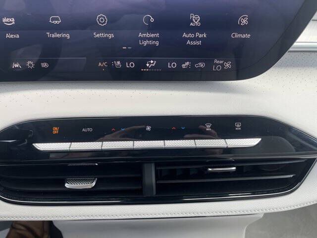 2025 Buick Enclave Avenir