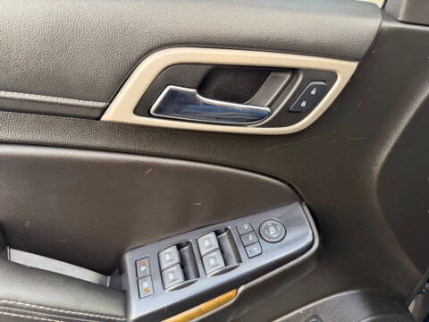 2017 GMC Yukon Denali