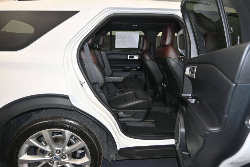 2022 Ford Explorer Platinum