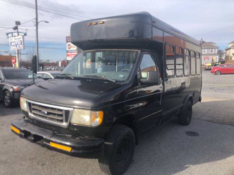 2003 Ford E-Series Chassis for sale at 25TH STREET AUTO SALES in Easton PA