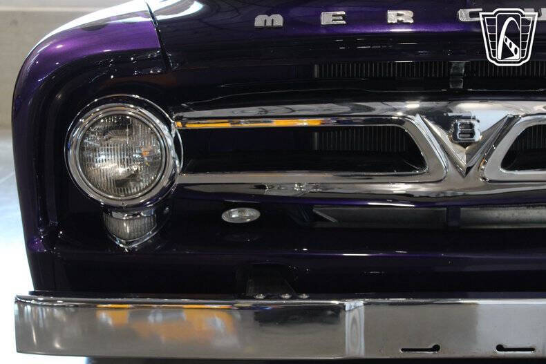 1953 Mercury M 100