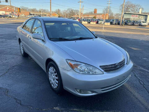 2004 Toyota Camry for sale at Premium Motors in Saint Louis MO