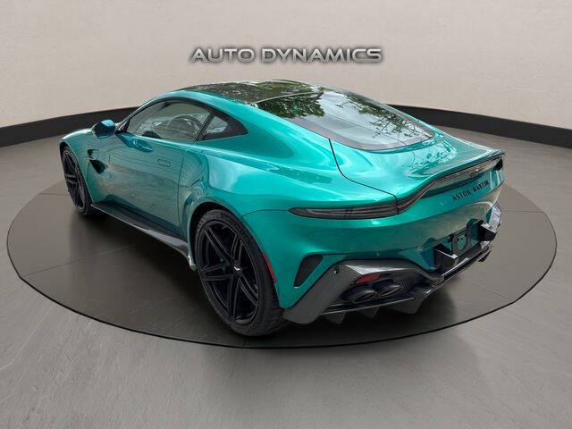 2025 Aston Martin Vantage