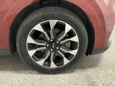 2022 Kia Carnival EX