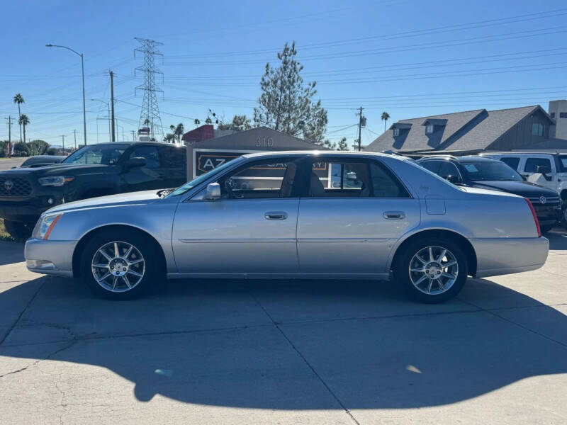 2011 Cadillac DTS Luxury Collection