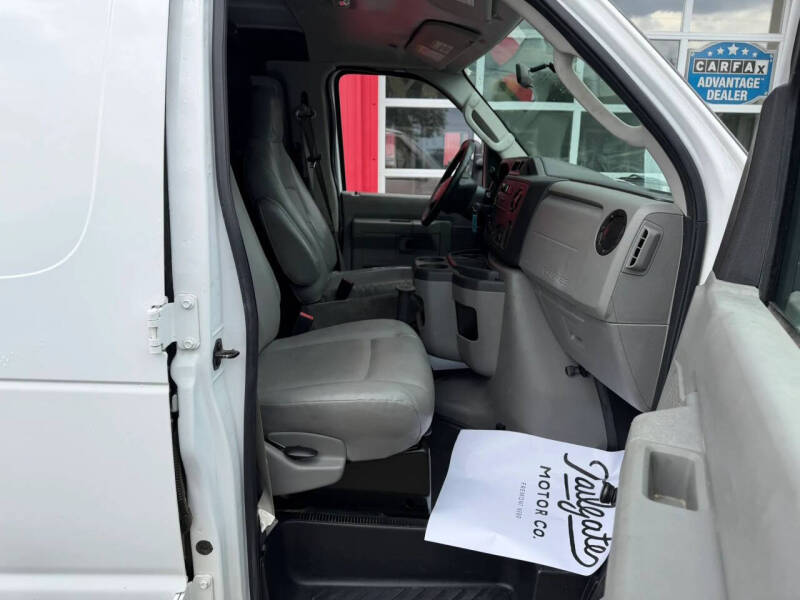 2014 Ford E-Series E-150