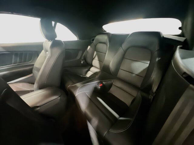 2022 Ford Mustang EcoBoost Premium