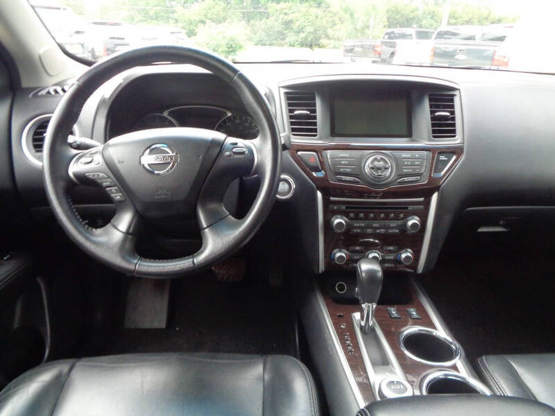 2014 Nissan Pathfinder SL