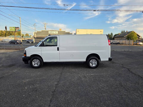 2018 Chevrolet Express 2500