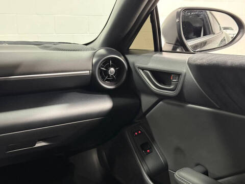 2024 Toyota GR86 Premium