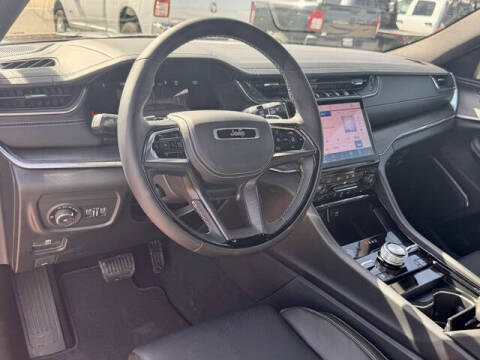 2025 Jeep Grand Cherokee Overland