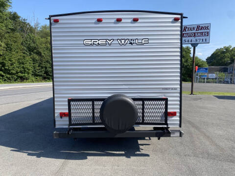 2021 Forest River Cherokee Grey Wolf 26DBH