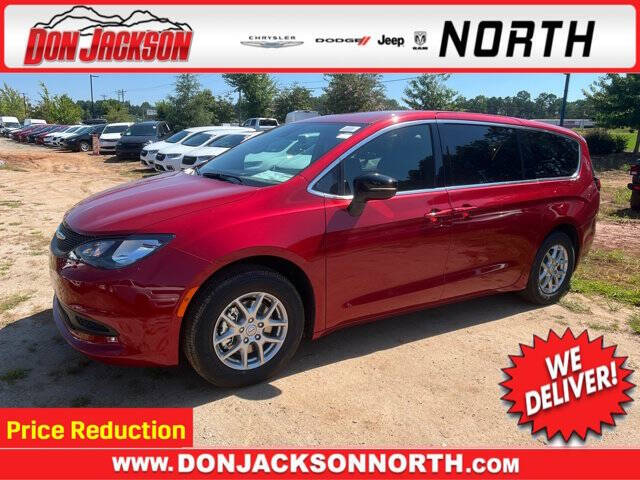 2026 Chrysler Voyager LX