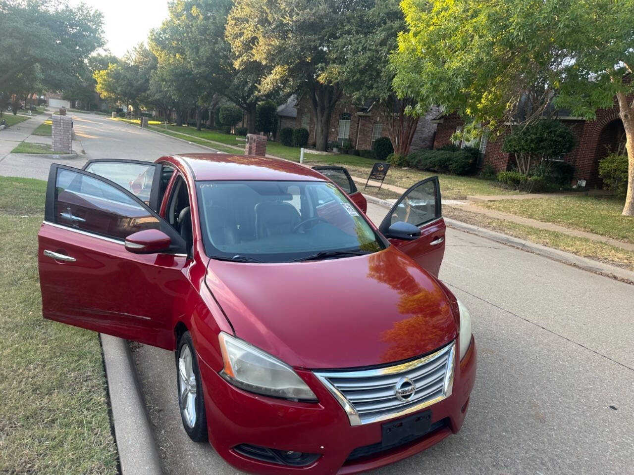 2013 Nissan Sentra for sale at Sarenco Auto Inc in Dallas, TX