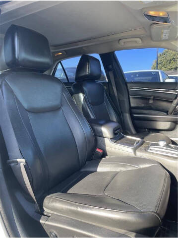 2018 Chrysler 300 Limited