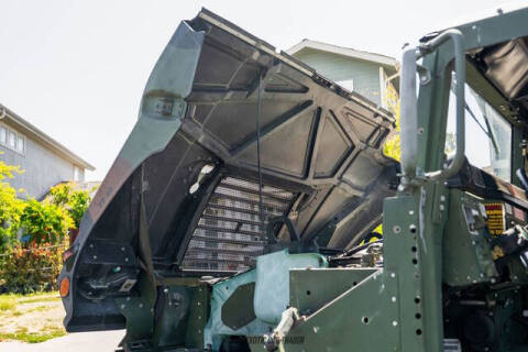 2008 AM General Hummer