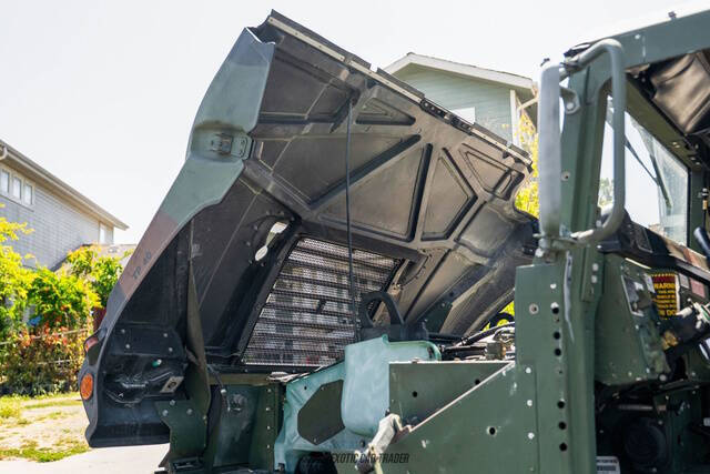 2008 AM General Hummer