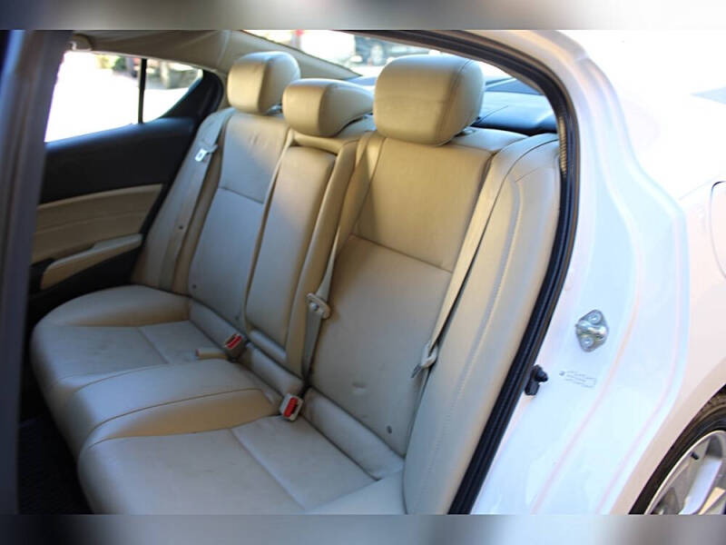 2016 Acura ILX w/Premium