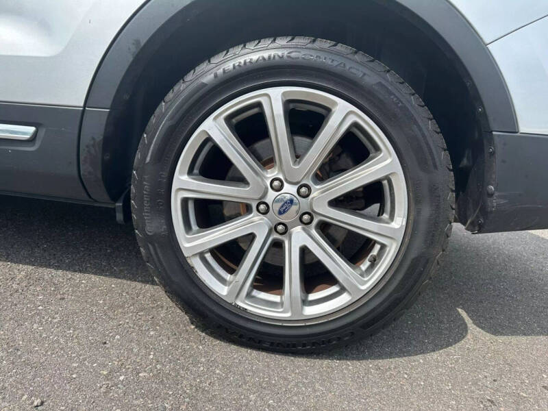 2017 Ford Explorer Limited