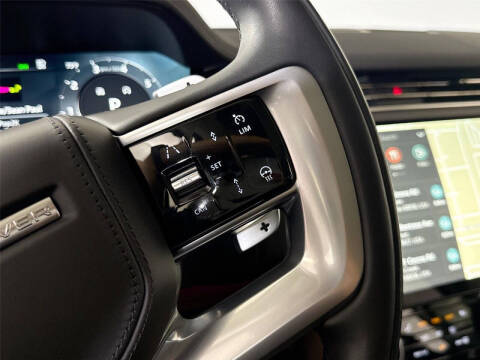 2023 Land Rover Range Rover P530 SE LWB