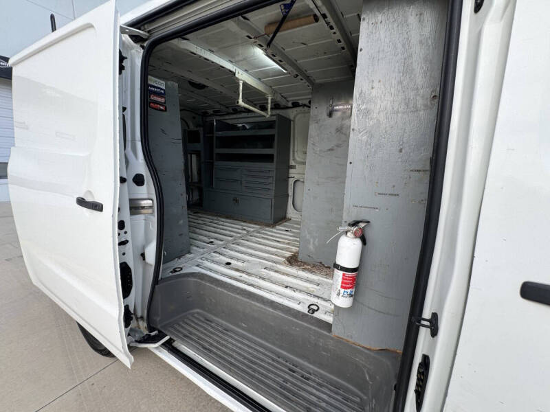 2017 Nissan NV 2500 HD S