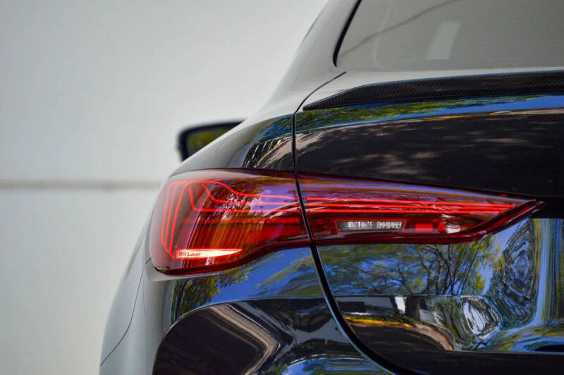 2025 BMW M4 CS