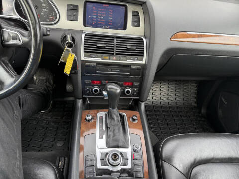 2011 Audi Q7 3.0T quattro Premium Plus