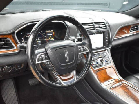 2017 Lincoln Continental Reserve