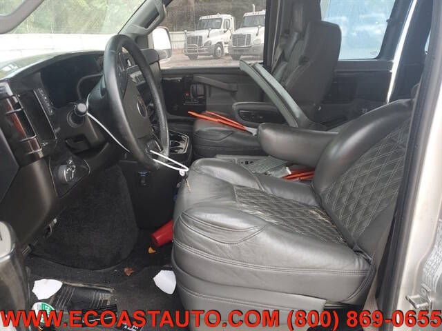 2025 GMC Savana 2500