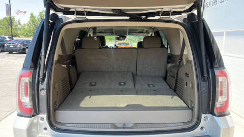 2017 GMC Yukon SLT