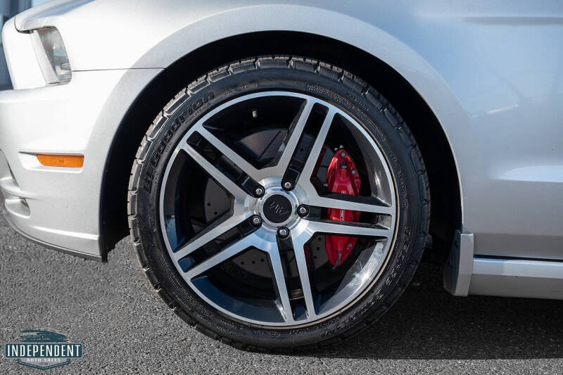 2014 Ford Mustang V6