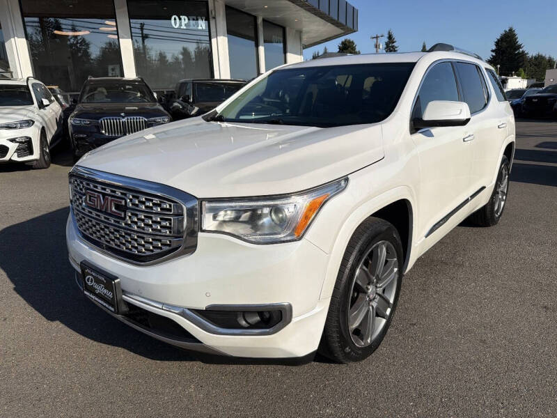 2017 GMC Acadia Denali