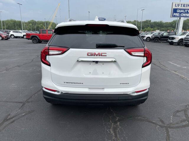 2023 GMC Terrain SLT