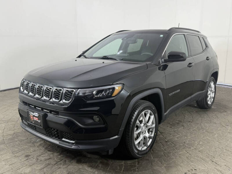 2024 Jeep Compass Latitude Lux