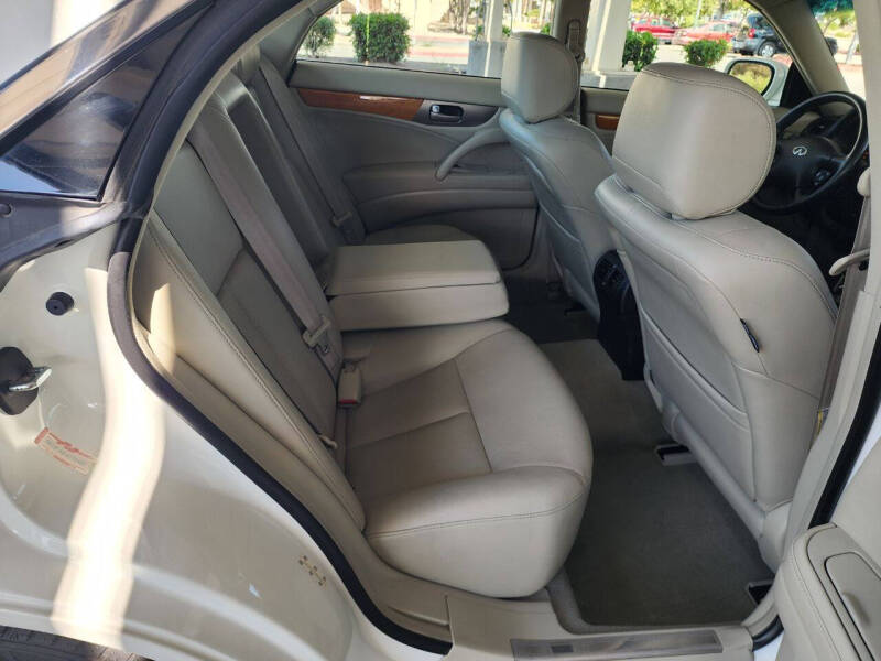 2003 Infiniti M45