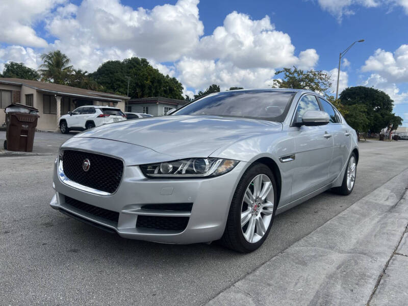 2019 Jaguar XE 25t Premium