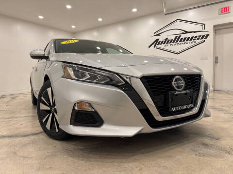 2021 Nissan Altima for sale at Auto House of Bloomington in Bloomington IL