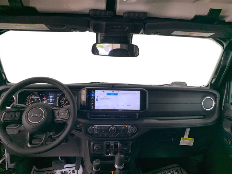 2025 Jeep Gladiator High Tide