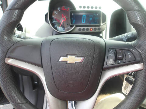 2016 Chevrolet Sonic LS Auto