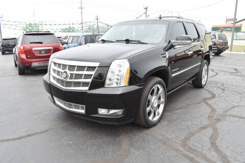 2013 Cadillac Escalade Platinum Edition